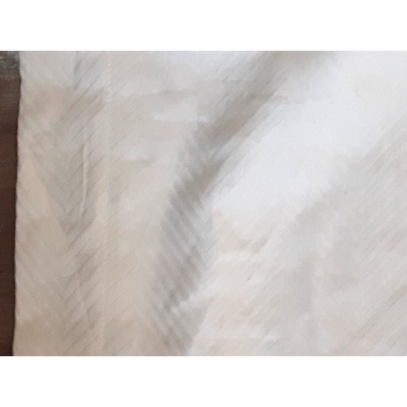 Bloomingdale elegant cream herringbone pattern single standard pillow sham - Picture 2 of 4